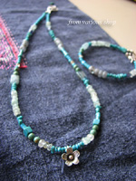 Various shop �^�[�R�C�Y�r�[�X�̃l�b�N���X