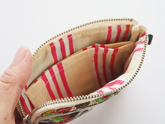 �C���h�Õz�̃J�[�h�P�[�X